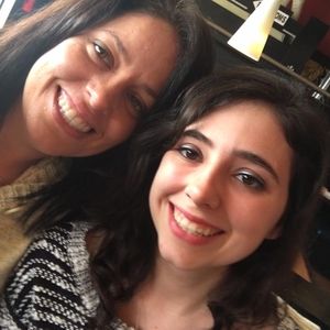 Meet your Posher, Alexis